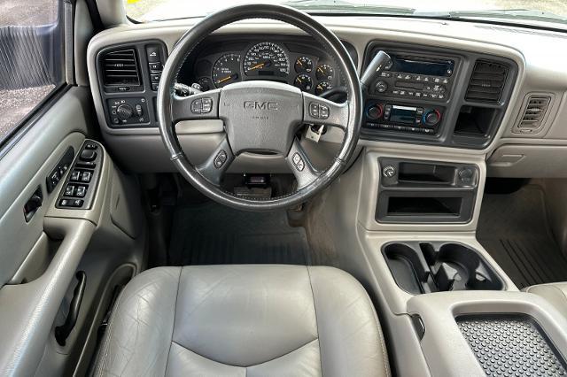 2004 GMC Sierra 2500 HD Vehicle Photo in SPOKANE, WA 99202-2191