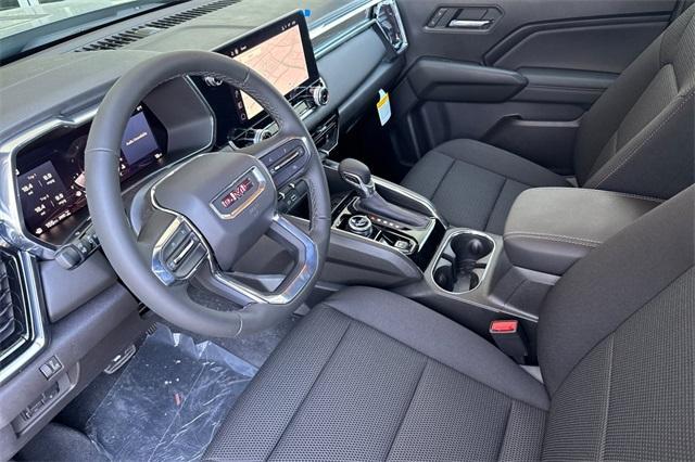2025 GMC Canyon Vehicle Photo in ELK GROVE, CA 95757-8703