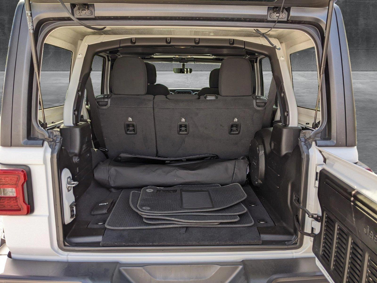 2021 Jeep Wrangler Vehicle Photo in Cockeysville, MD 21030