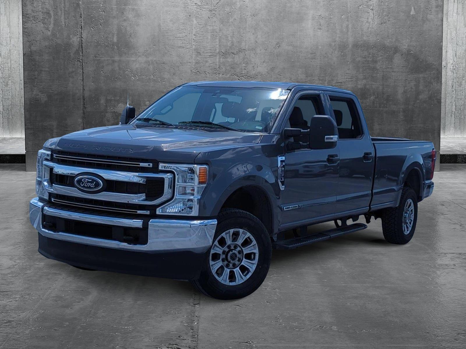 2022 Ford Super Duty F-250 SRW Vehicle Photo in Ft. Myers, FL 33907
