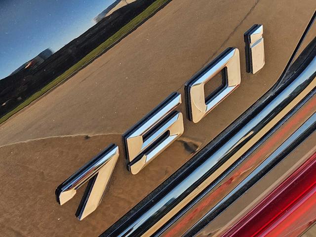 2022 BMW 750i xDrive Vehicle Photo in PLANO, TX 75024
