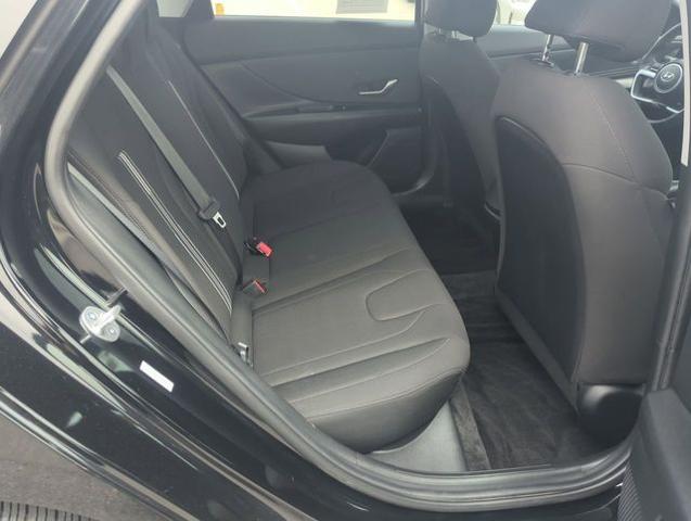 2023 Hyundai ELANTRA Vehicle Photo in Merrillville, IN 46410