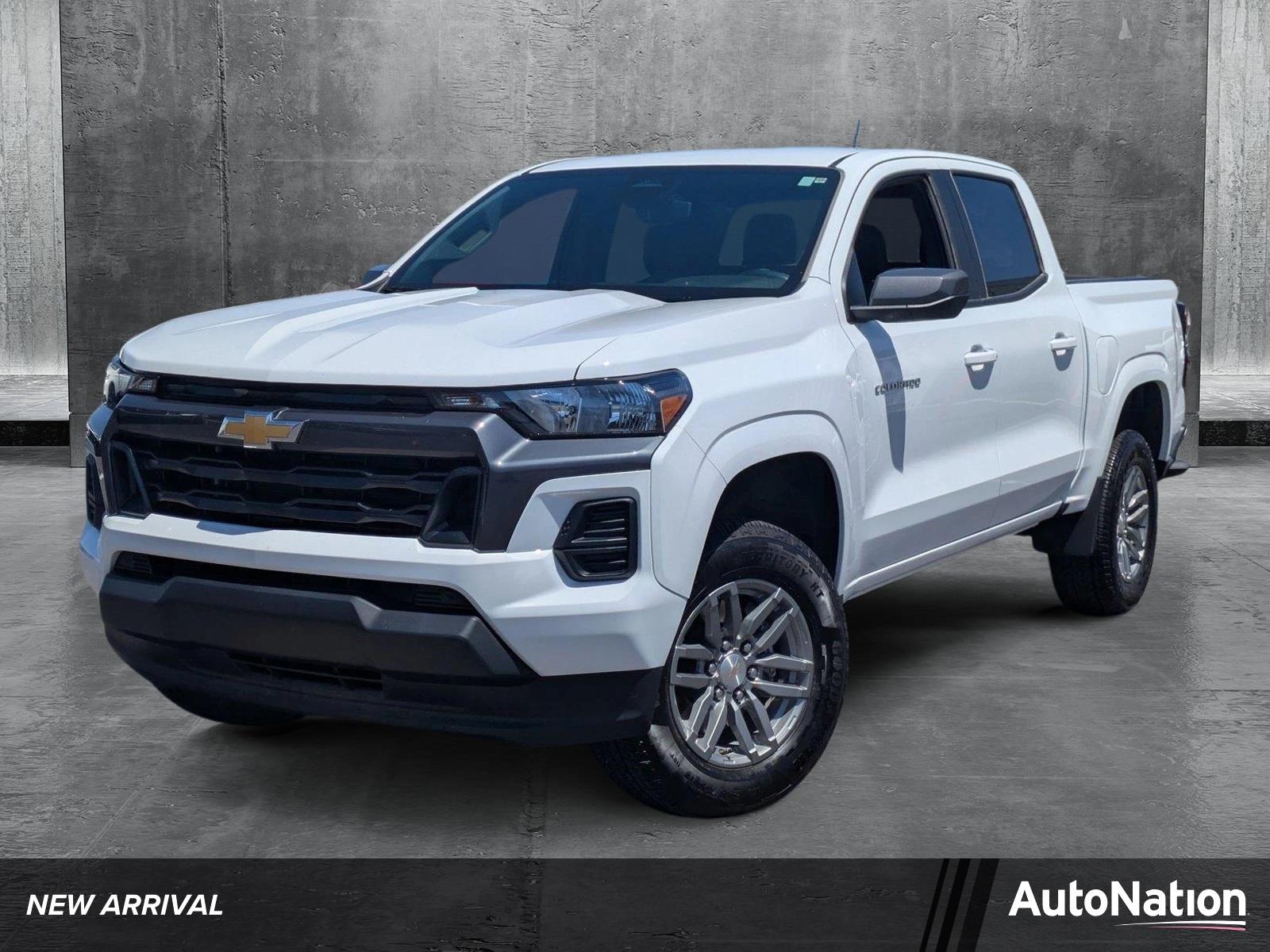 2024 Chevrolet Colorado Vehicle Photo in GILBERT, AZ 85297-0446