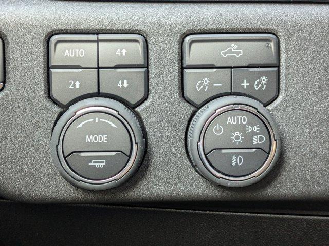 2025 Chevrolet Silverado 1500 Vehicle Photo in BRUNSWICK, GA 31525-1881
