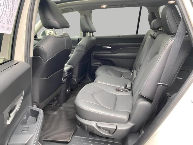 2024 Toyota Grand Highlander Vehicle Photo in APPLETON, WI 54914-8833