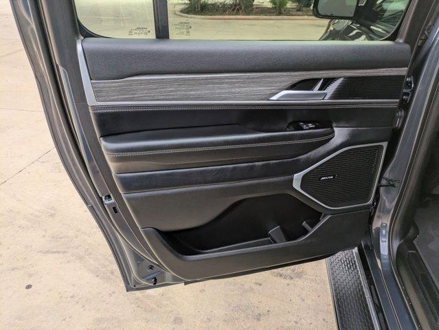 2024 Jeep Wagoneer L Vehicle Photo in SELMA, TX 78154-1459