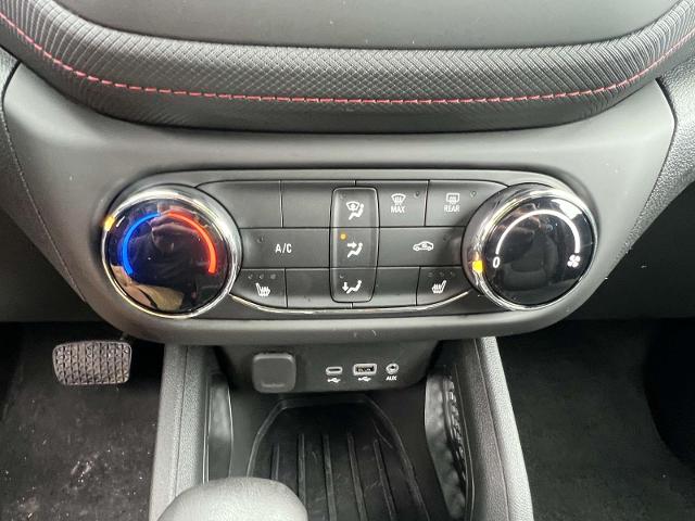 2023 Chevrolet Trailblazer Vehicle Photo in Roslyn, NY 11576