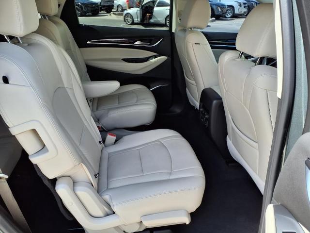 2022 Buick Enclave Vehicle Photo in Tampa, FL 33612