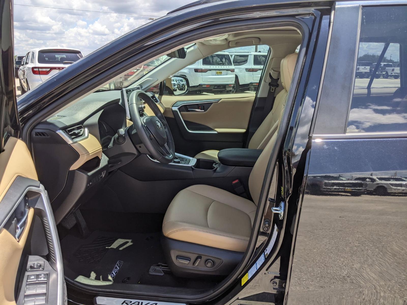 2022 Toyota RAV4 Vehicle Photo in Seguin, TX 78155