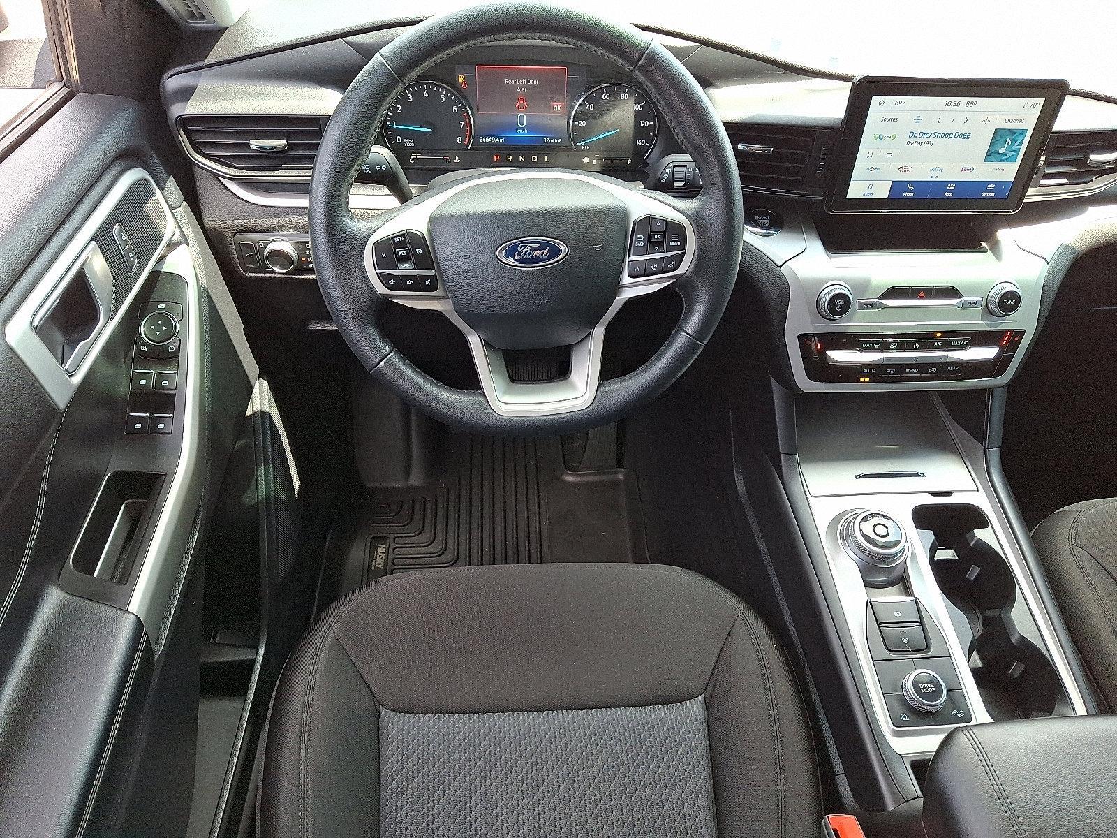 2022 Ford Explorer Vehicle Photo in BETHLEHEM, PA 18017-9401