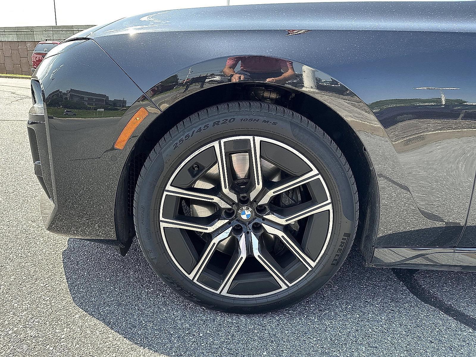 2024 BMW 760i xDrive Vehicle Photo in Lancaster, PA 17601