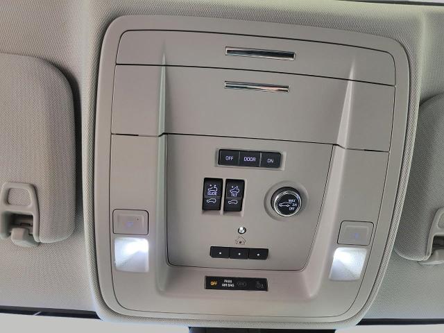 2019 Chevrolet Tahoe Vehicle Photo in NEENAH, WI 54956-2243