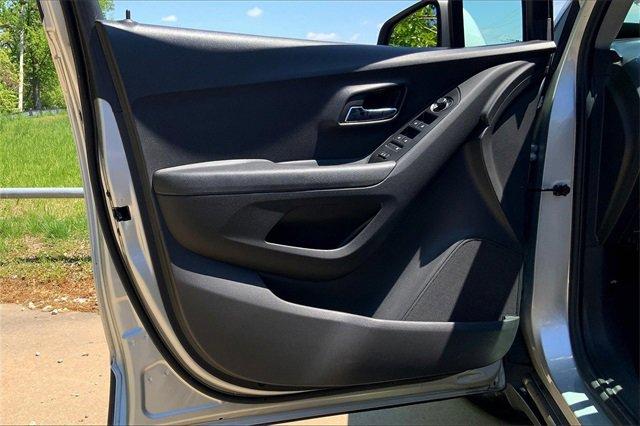 2017 Chevrolet Trax Vehicle Photo in KANSAS CITY, MO 64114-4502