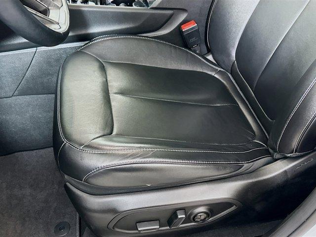 2022 Jeep Grand Cherokee L Vehicle Photo in Doylsetown, PA 18901