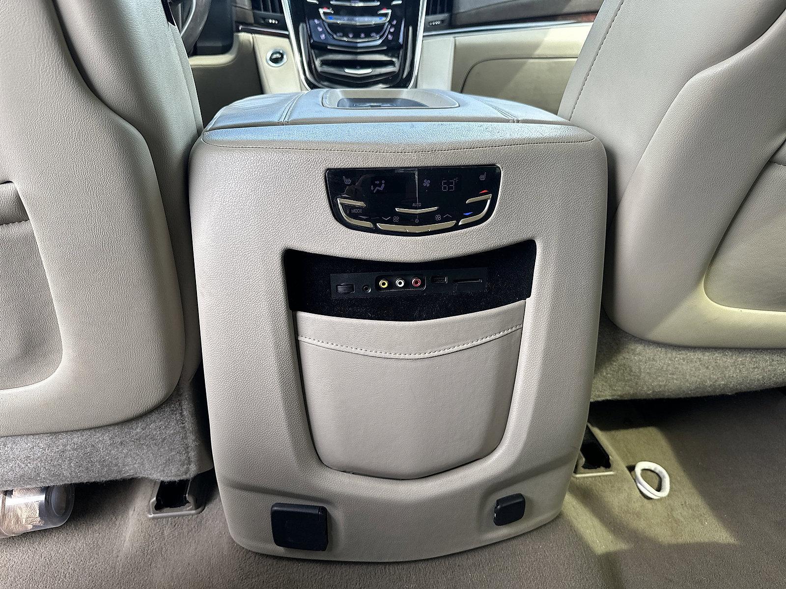2015 Cadillac Escalade Vehicle Photo in Lancaster, PA 17601