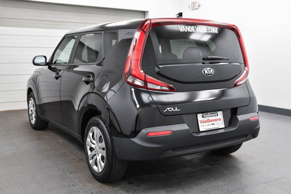 2021 Kia Soul Vehicle Photo in AKRON, OH 44303-2185