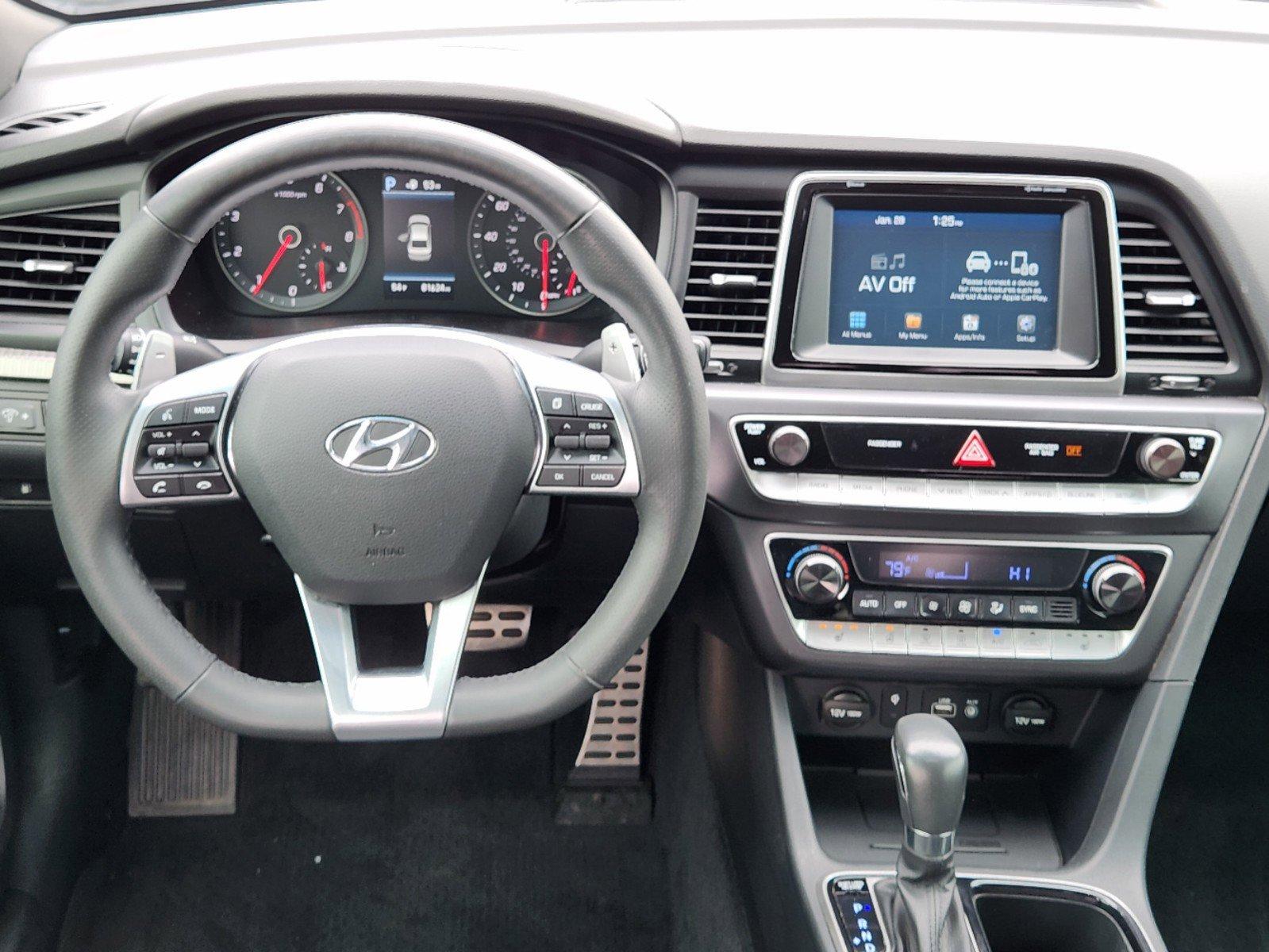 2019 Hyundai SONATA Vehicle Photo in DALLAS, TX 75209