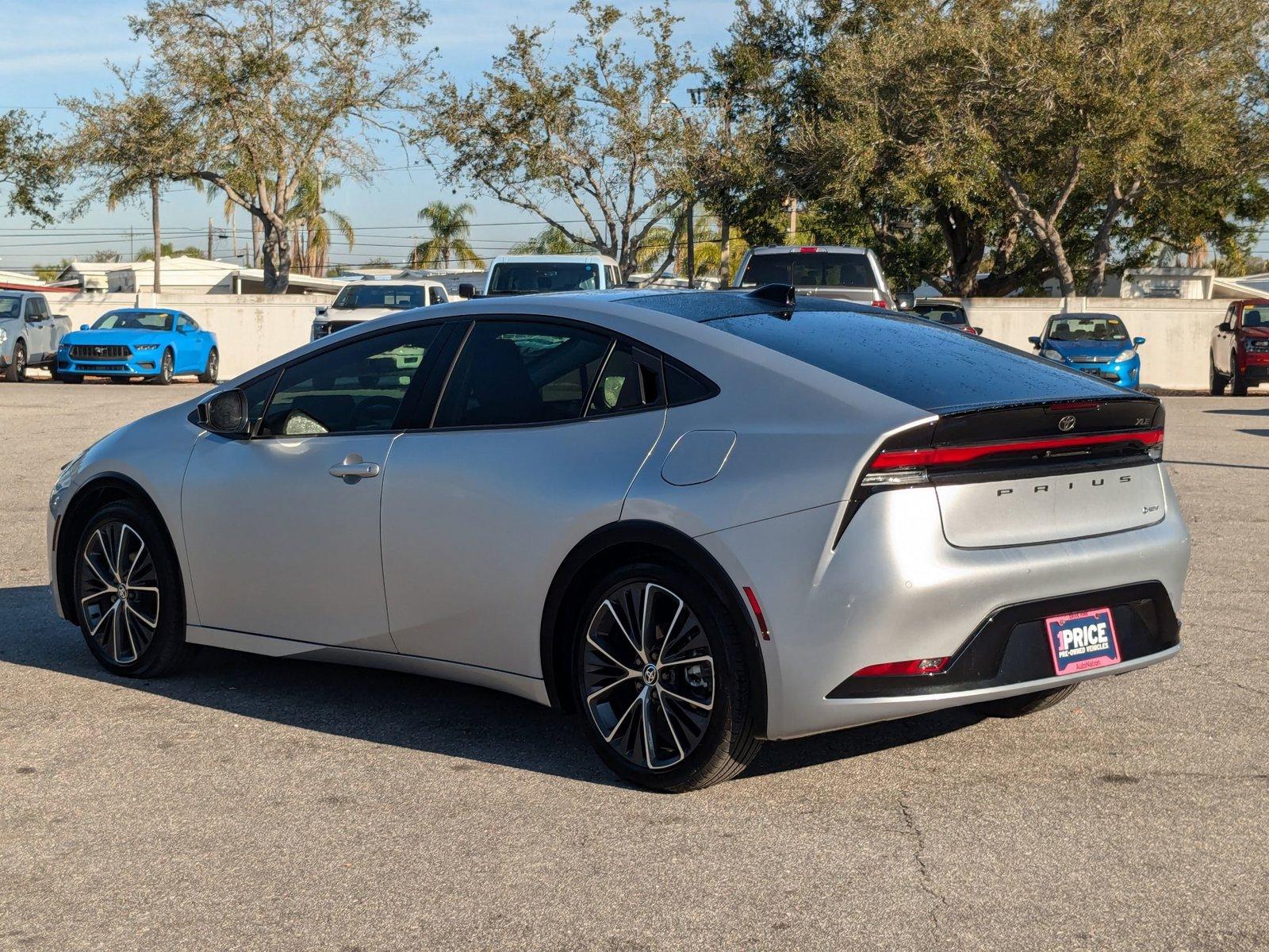 2024 Toyota Prius Vehicle Photo in St. Petersburg, FL 33713