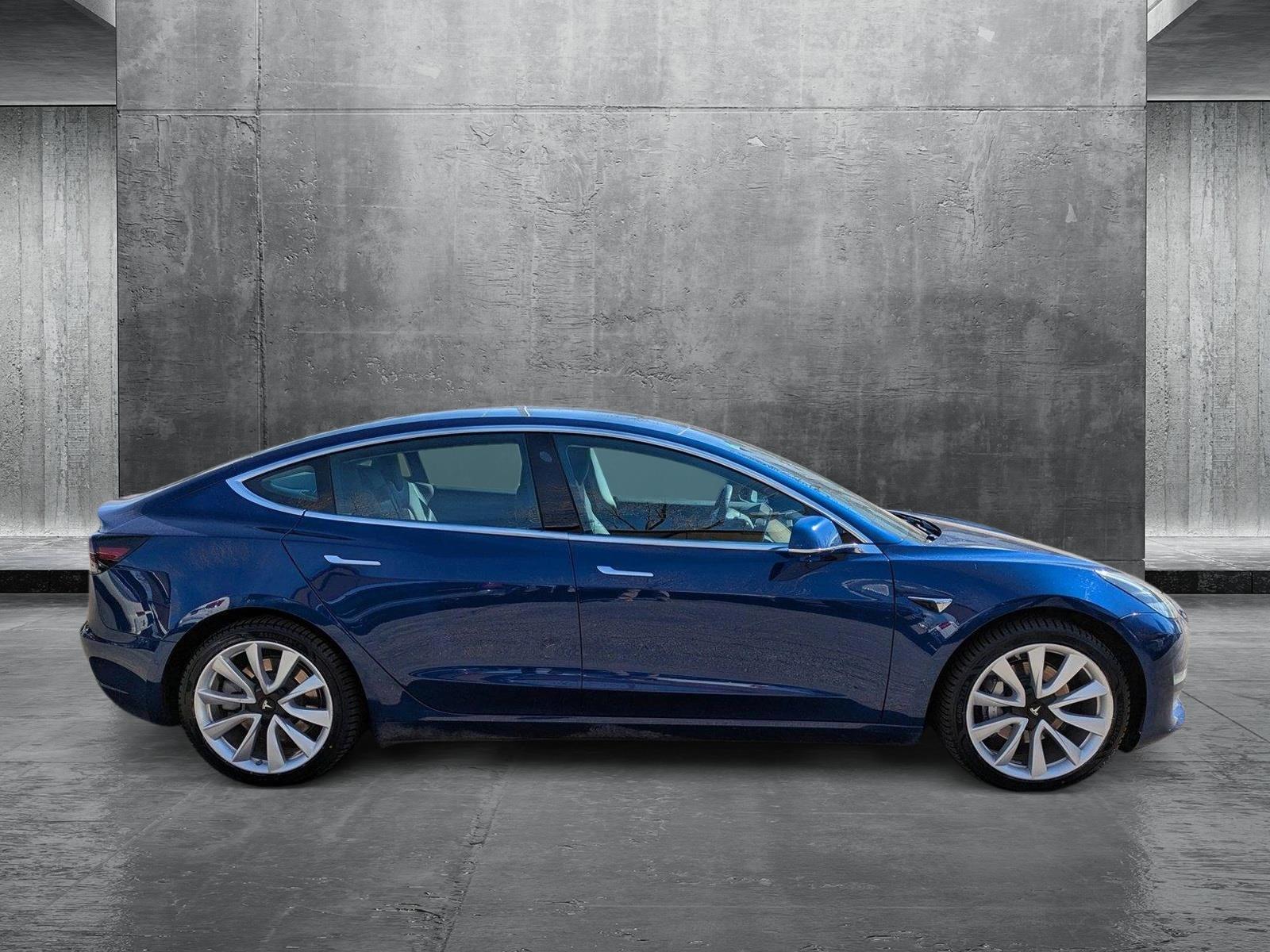 2019 Tesla Model 3 Vehicle Photo in GOLDEN, CO 80401-3850