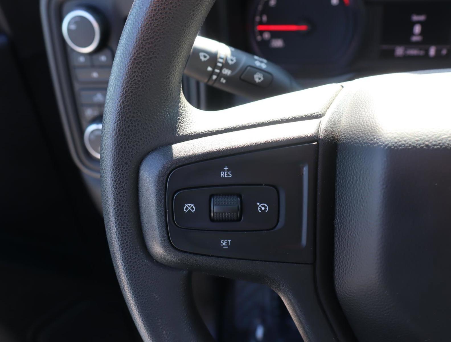 2022 Chevrolet Silverado 2500 HD Vehicle Photo in LOS ANGELES, CA 90007-3794