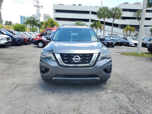 Used 2018 Nissan Pathfinder SL with VIN 5N1DR2MM9JC621040 for sale in Fort Lauderdale, FL