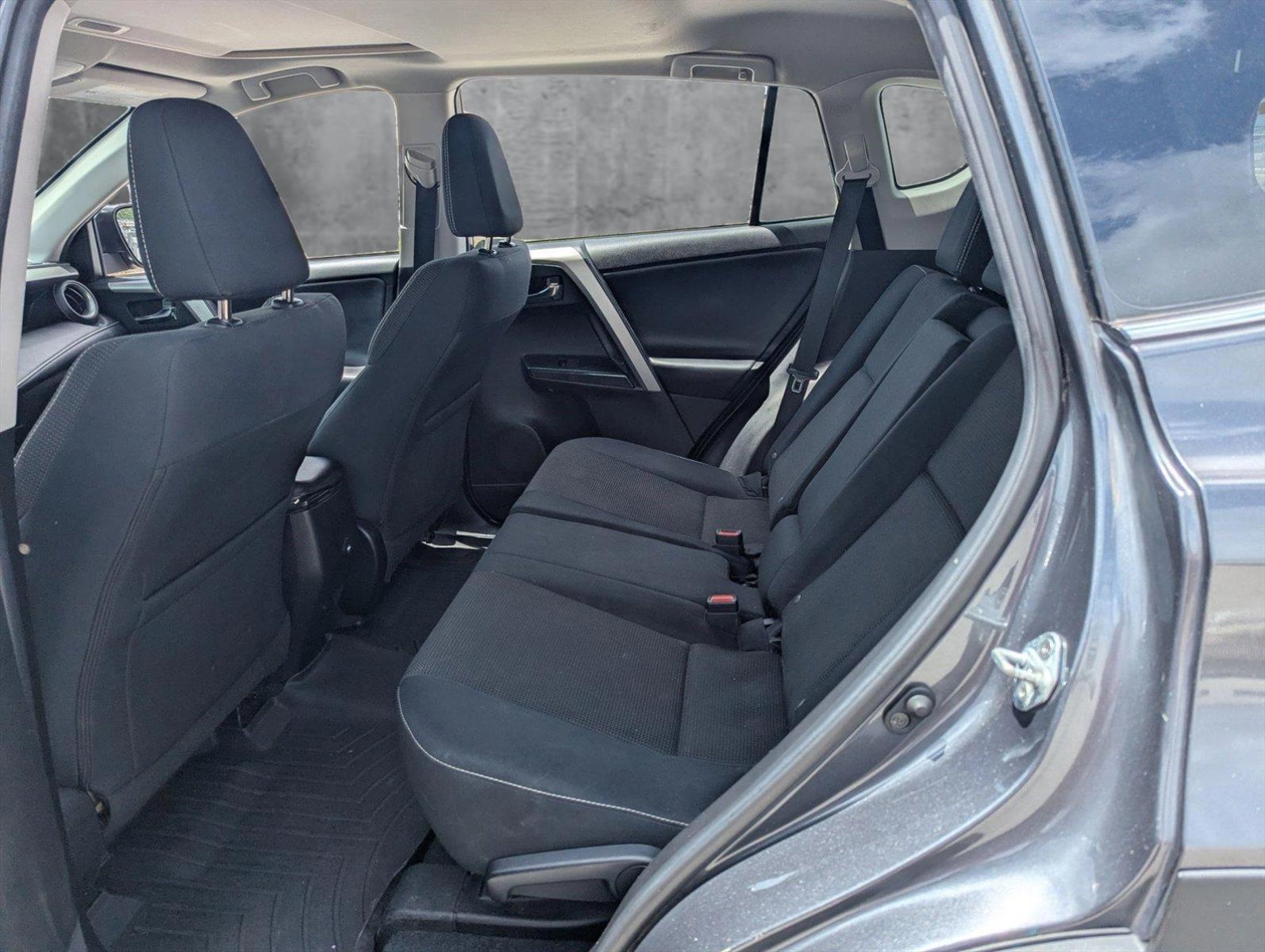 2018 Toyota RAV4 Vehicle Photo in Corpus Christi, TX 78415