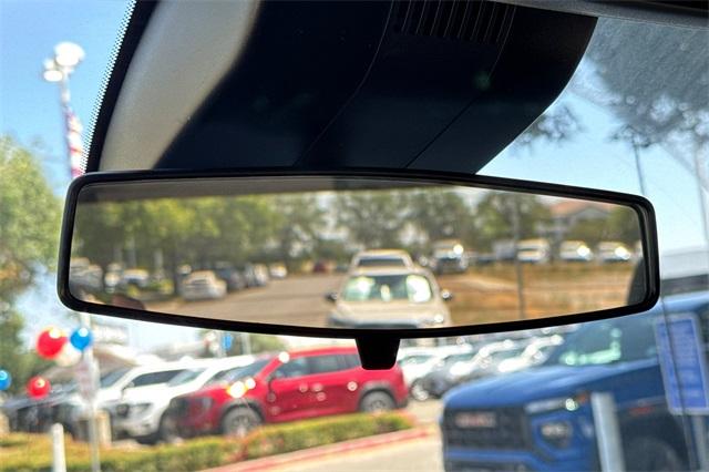 2025 GMC Sierra 1500 Vehicle Photo in ELK GROVE, CA 95757-8703