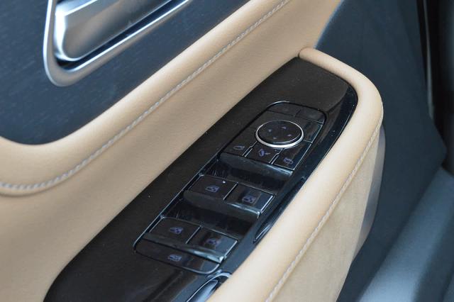 2025 INFINITI QX80 Vehicle Photo in Houston, TX 77090