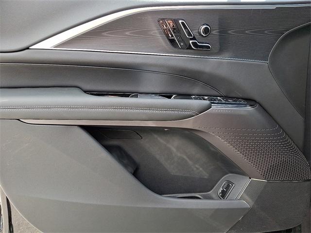 2025 Cadillac LYRIQ Vehicle Photo in ALLENTOWN, PA 18103-7399