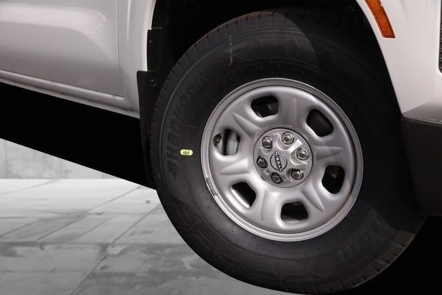 2025 Nissan Frontier Vehicle Photo in Hazelwood, MO 63042