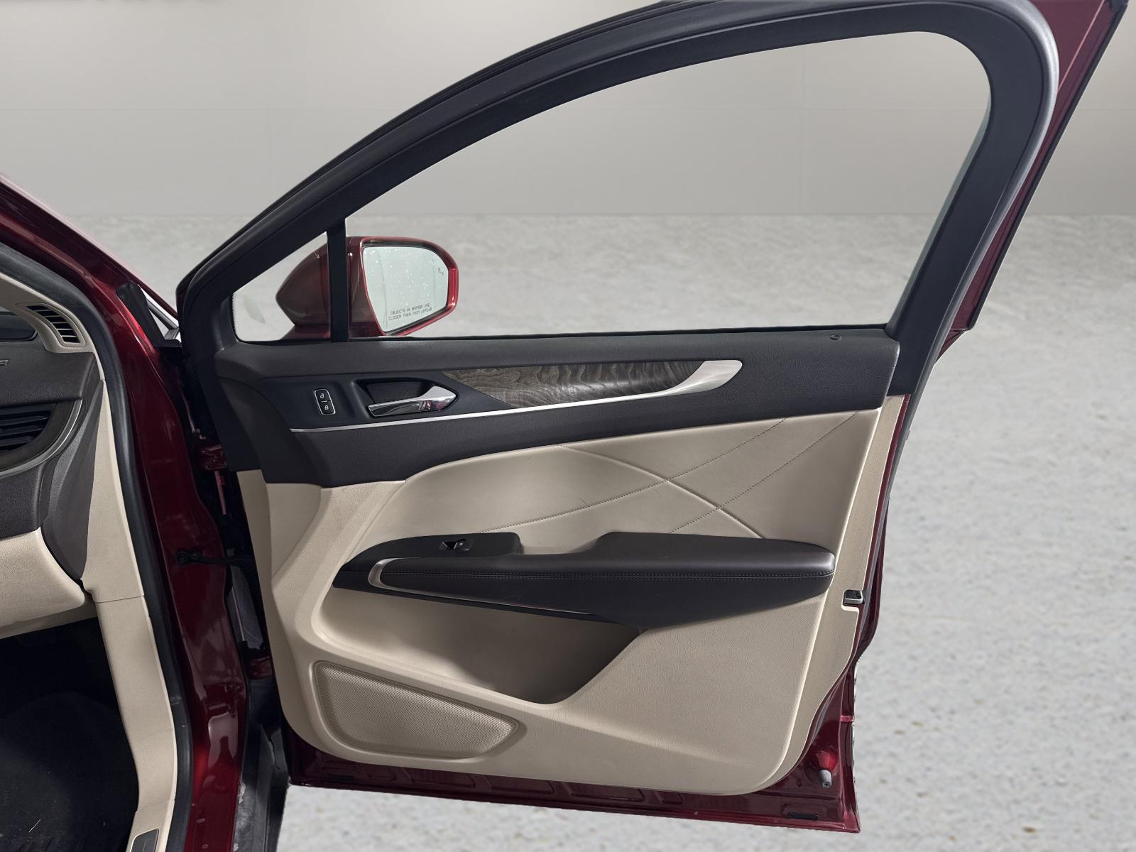 2019 Lincoln MKC Vehicle Photo in GEORGETOWN, TX 78626-7508