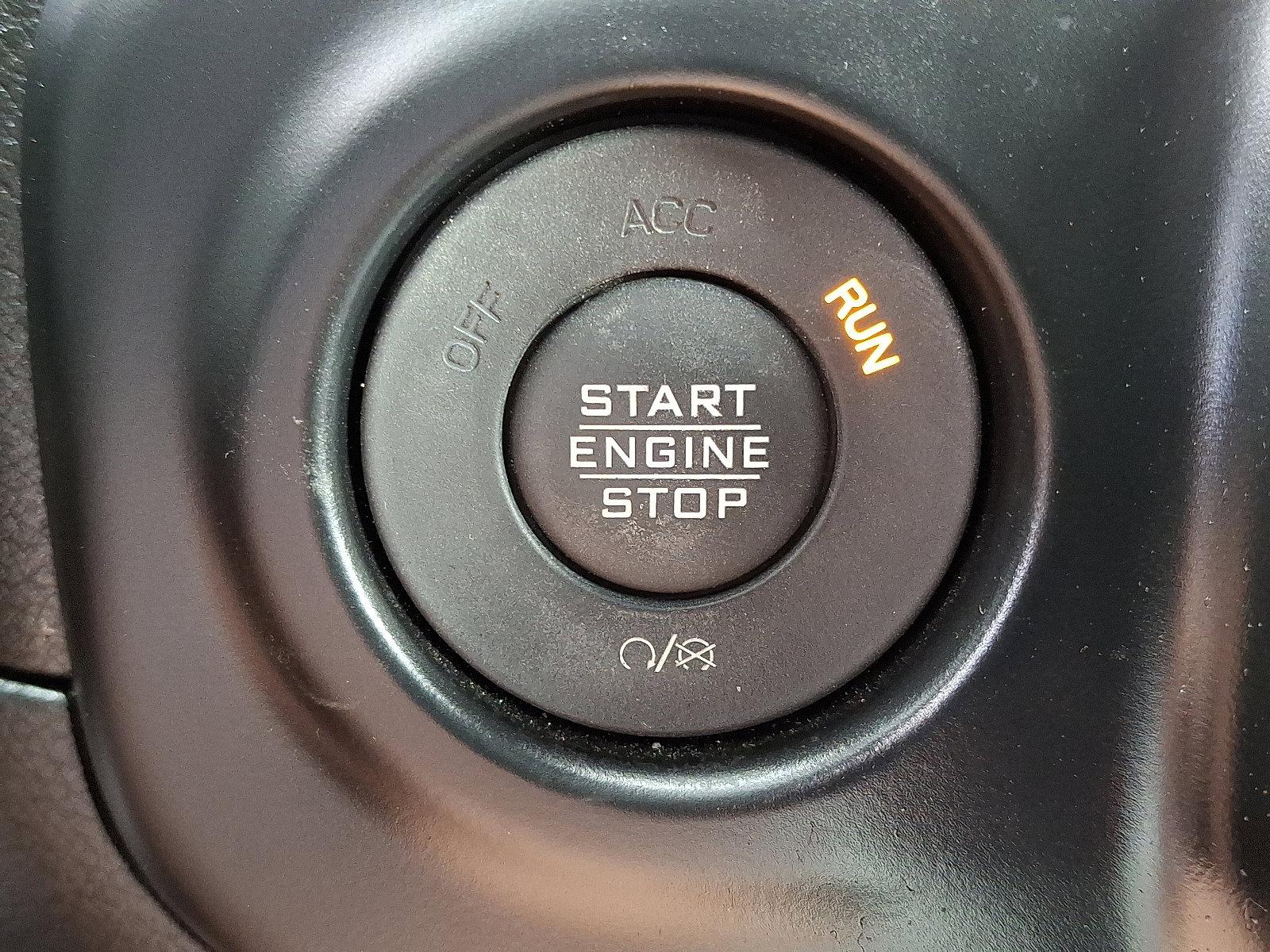 2022 Jeep Wrangler Vehicle Photo in BETHLEHEM, PA 18017-9401