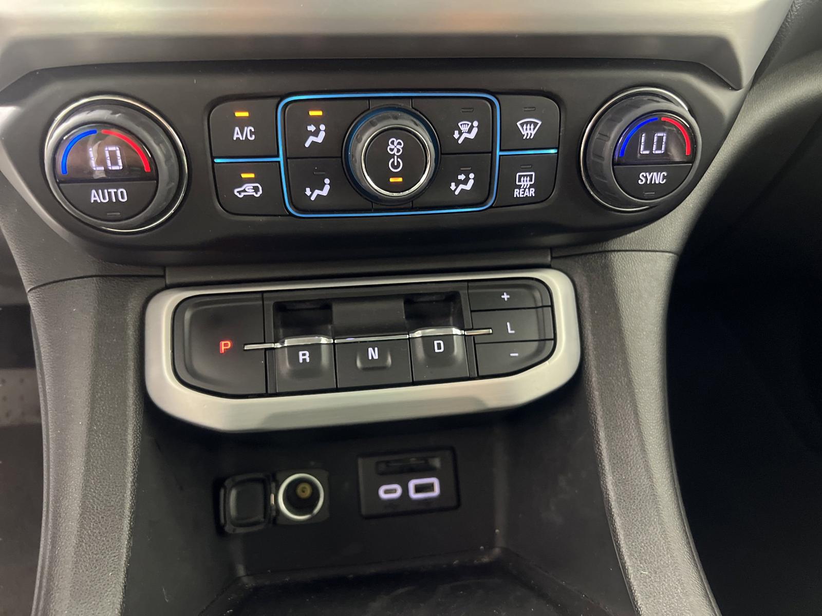 2023 GMC Acadia Vehicle Photo in GEORGETOWN, TX 78626-7508