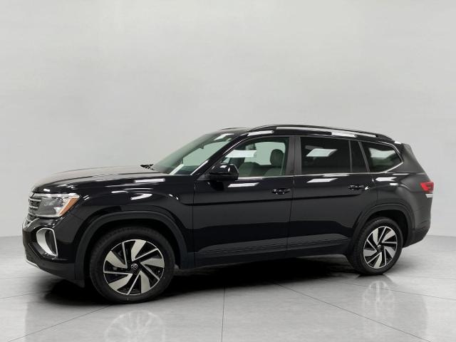 2024 Volkswagen Atlas Vehicle Photo in Appleton, WI 54913