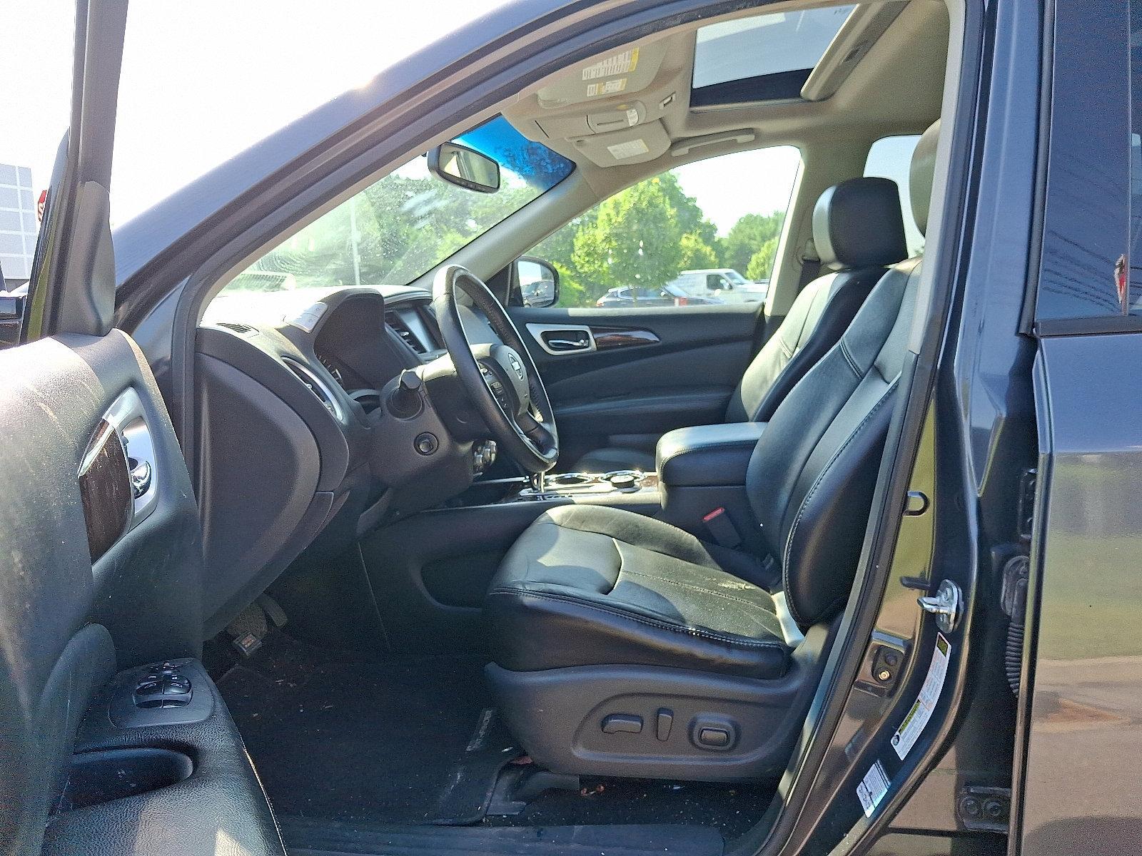 2013 Nissan Pathfinder Vehicle Photo in Mechanicsburg, PA 17050-2306