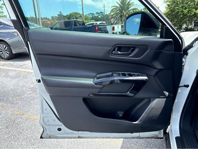 2024 Nissan Pathfinder Vehicle Photo in Savannah, GA 31419