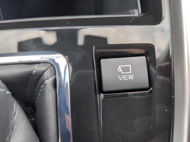 2025 Subaru Outback Vehicle Photo in Green Bay, WI 54304