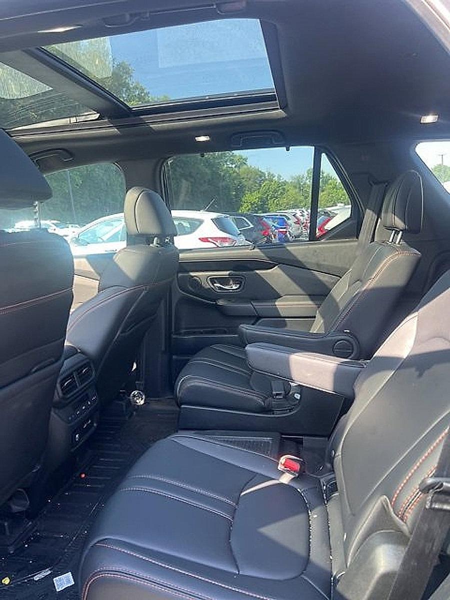2023 Honda Pilot Vehicle Photo in Harrisburg, PA 17111