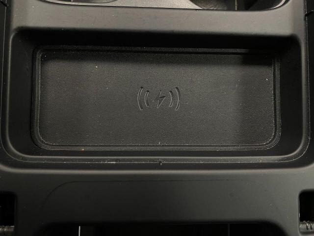 2022 Land Rover Defender Vehicle Photo in Appleton, WI 54913