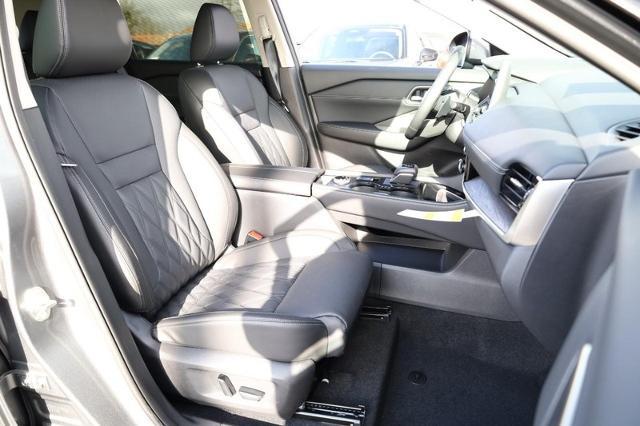 2025 Nissan Rogue Vehicle Photo in Ballwin, MO 63011