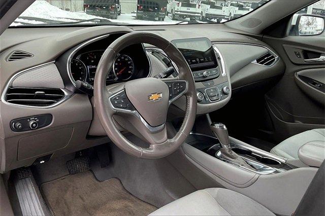 2018 Chevrolet Malibu Vehicle Photo in INDEPENDENCE, MO 64055-1314