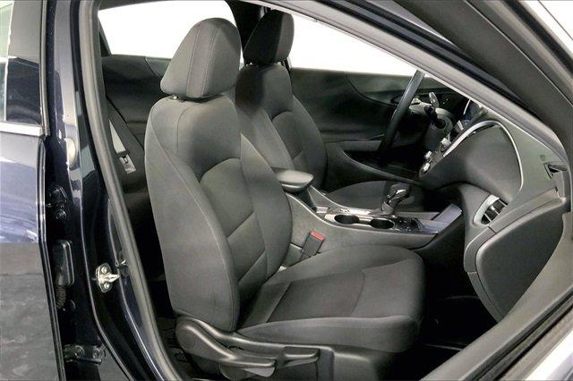 2023 Chevrolet Malibu Vehicle Photo in KANSAS CITY, MO 64114-4502