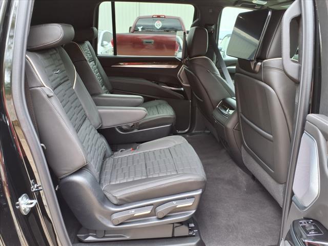 2025 Cadillac Escalade ESV Vehicle Photo in TAMPA, FL 33612-3404
