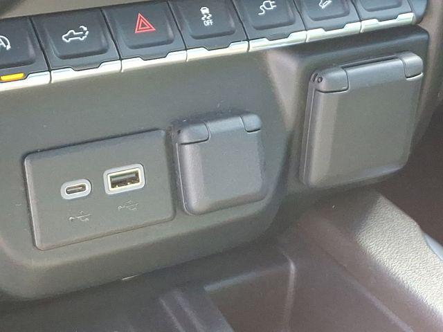 2021 GMC Sierra 1500 Vehicle Photo in DANBURY, CT 06810-5034
