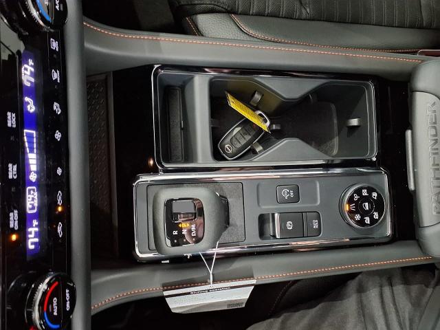 2025 Nissan Pathfinder Vehicle Photo in Oshkosh, WI 54904