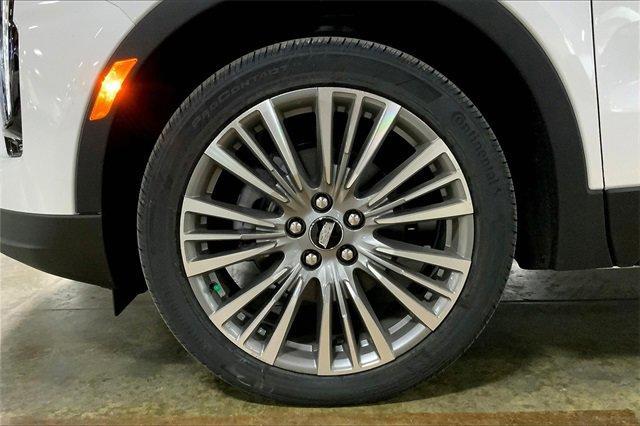 2025 Cadillac XT4 Vehicle Photo in KANSAS CITY, MO 64114-4545