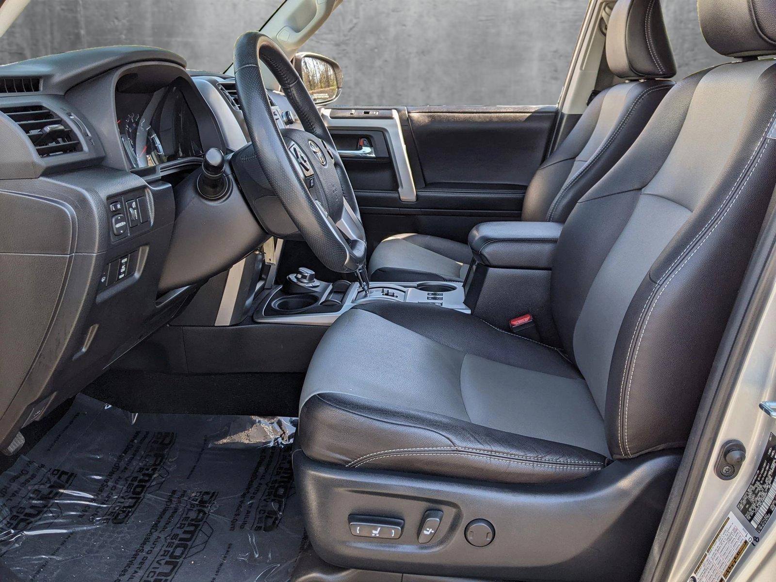 2018 Toyota 4Runner Vehicle Photo in TIMONIUM, MD 21093-2300