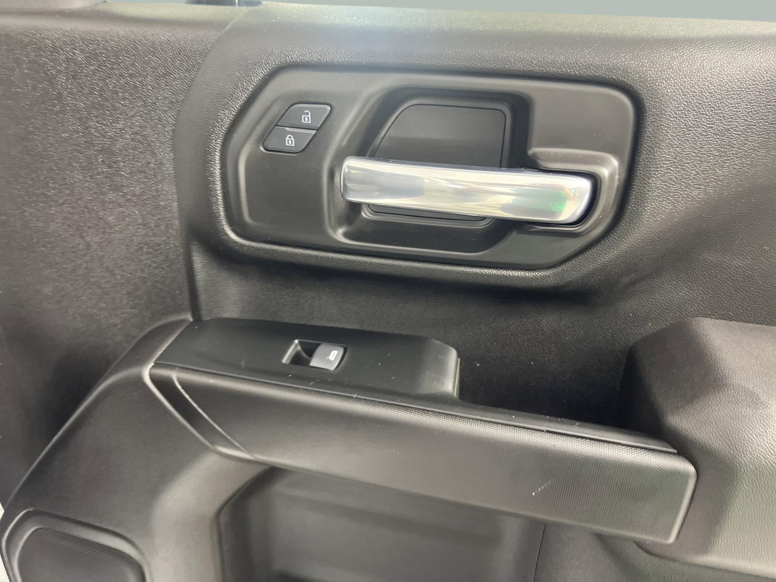 2025 Chevrolet Silverado 2500 HD Vehicle Photo in GEORGETOWN, TX 78626-7508