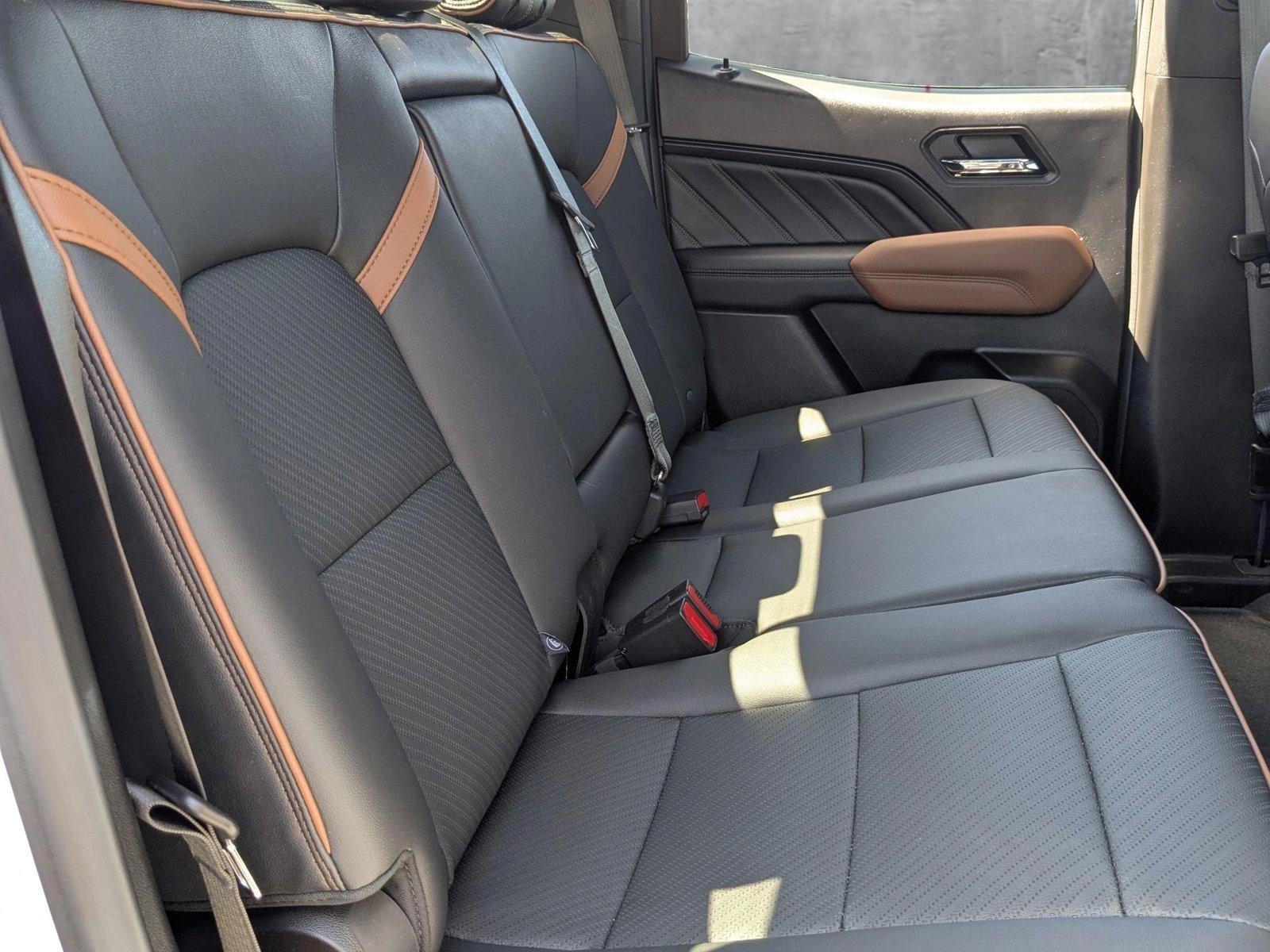 2024 GMC Canyon Vehicle Photo in St. Petersburg, FL 33713