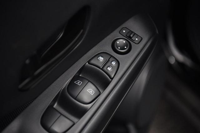 2025 Nissan Kicks Play Vehicle Photo in Ballwin, MO 63011